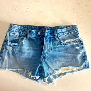 Abercrombie & Fitch Distressed Cut off Shorts -Size 28/6